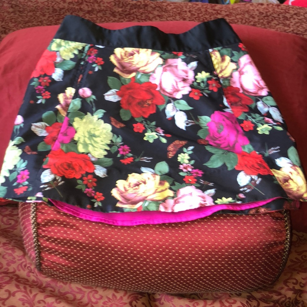 Skirt - Ted Baker : rose floral pattern